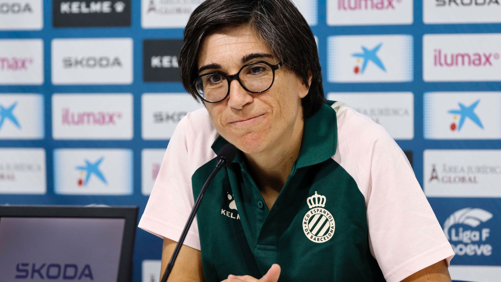 La entrenadora Sara Monforte en rueda de prensa