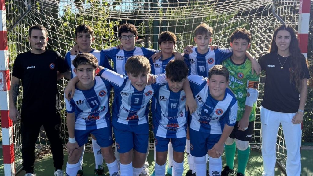 Imagen después del empate 3-3 frente la Nova Esquerra